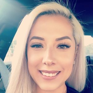 Meet your Posher, Angelina